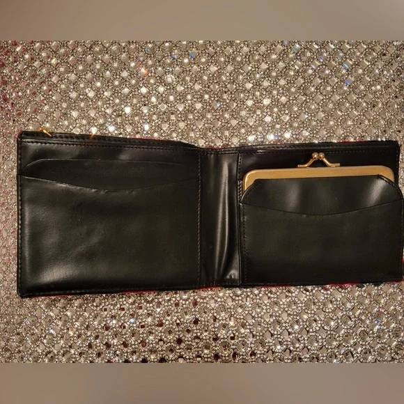 Vintage Roberta di Camerino Kisslock Short Bifold Wallet, Blue, Green & Red - Picture 7 of 7